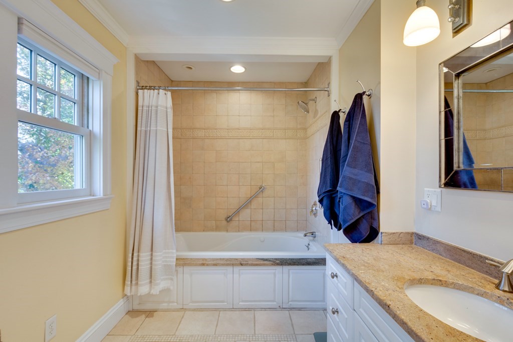 75 Virginia Road Waltham, MA 02453 - Photo 18 of 32