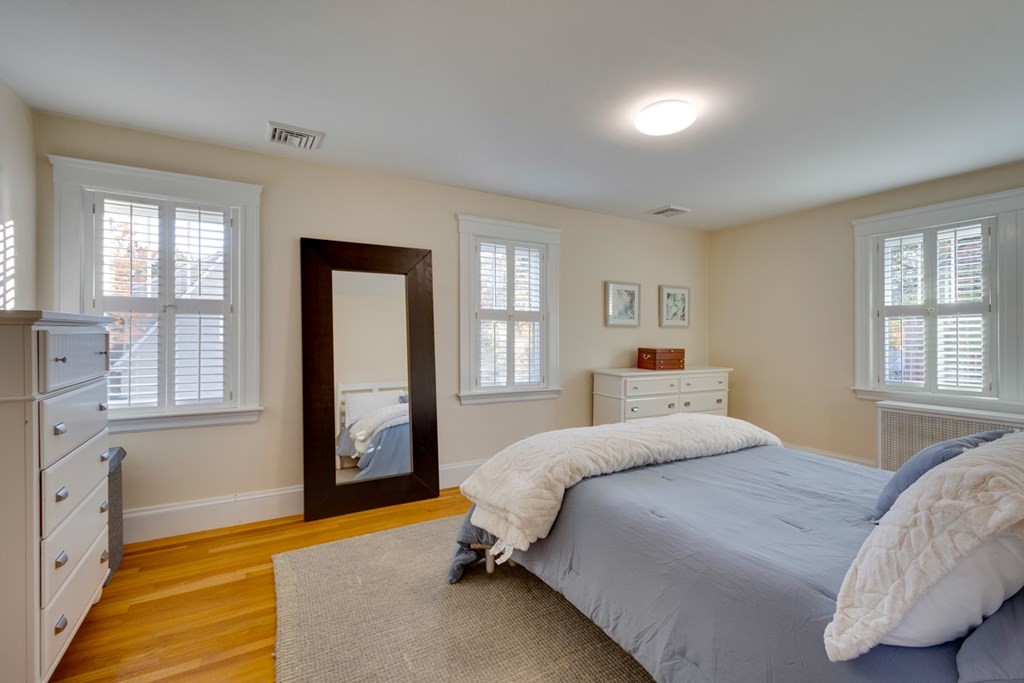 75 Virginia Road Waltham, MA 02453 - Photo 20 of 32