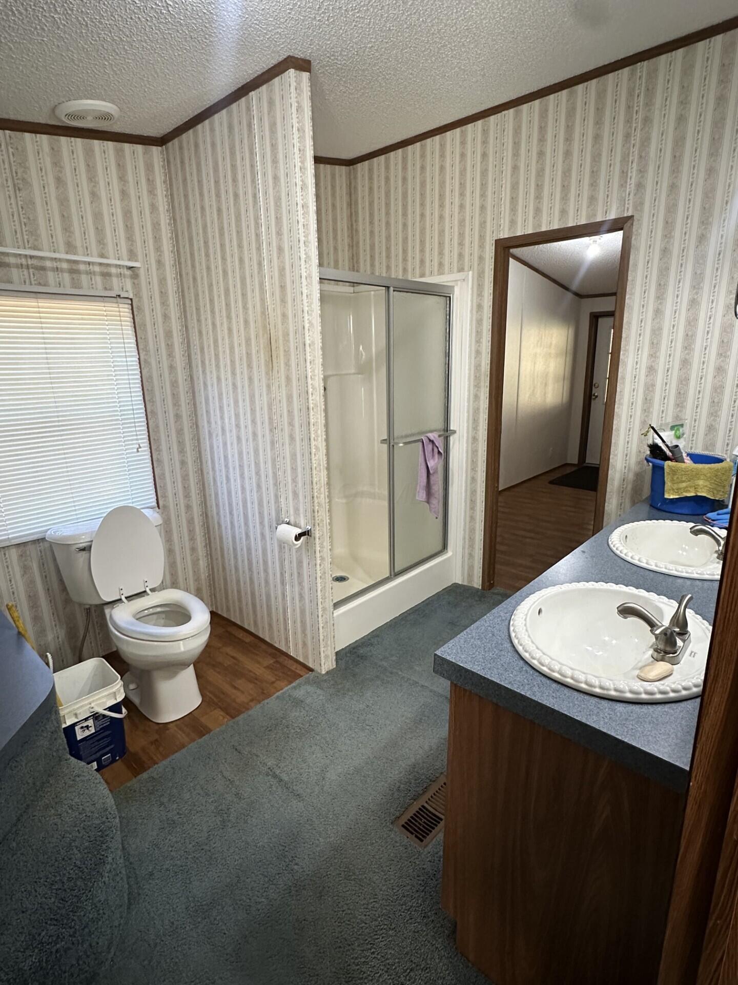 10765 Coshocton Road New Concord, OH 43762 - Photo 13 of 34 Bathroom