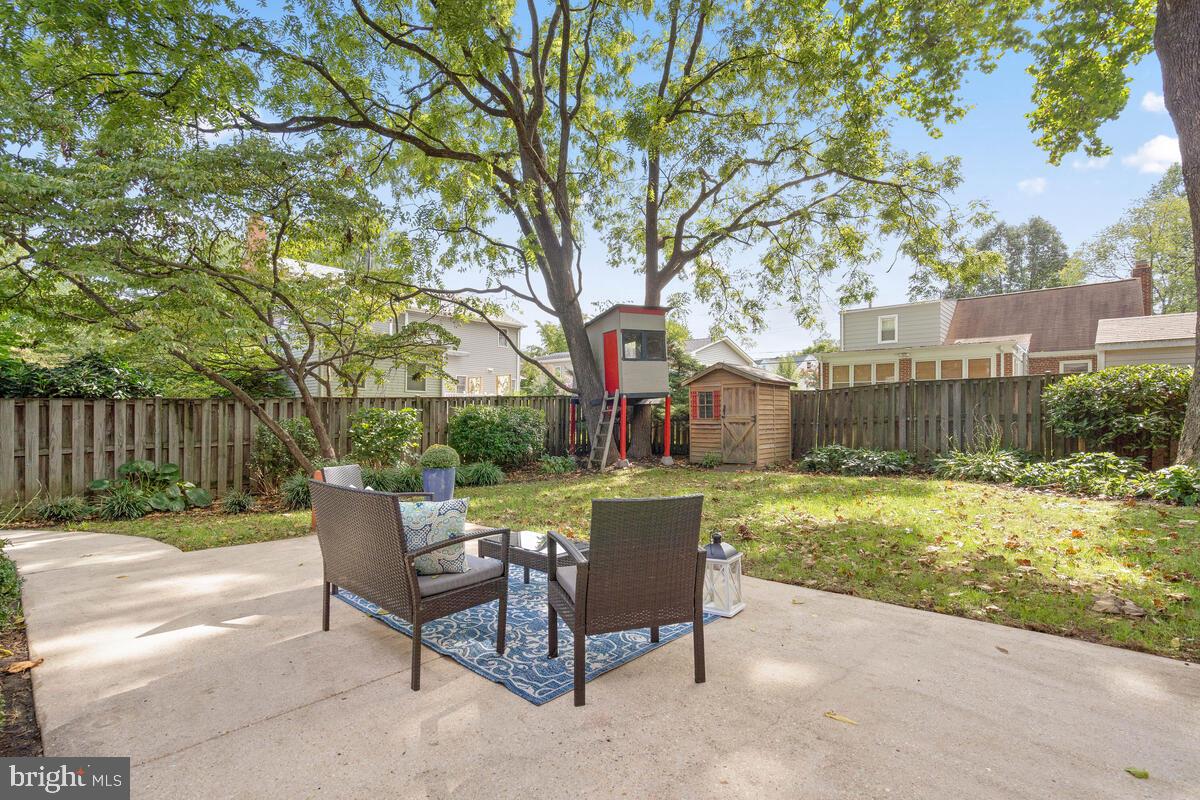 418 Mansfield Road Silver Spring, MD 20910 - Photo 40 of 48 Outdoor patio and flat fenced yard