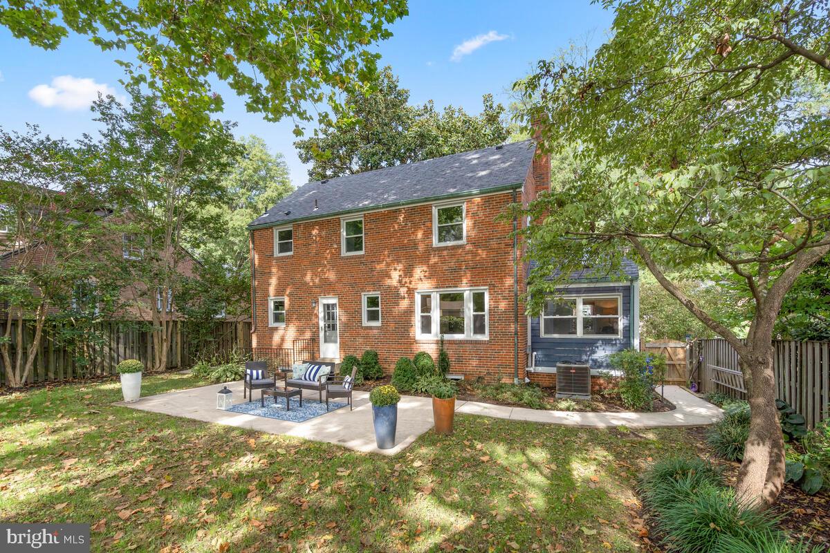 418 Mansfield Road Silver Spring, MD 20910 - Photo 44 of 48 Patio great for firepit and entertaining