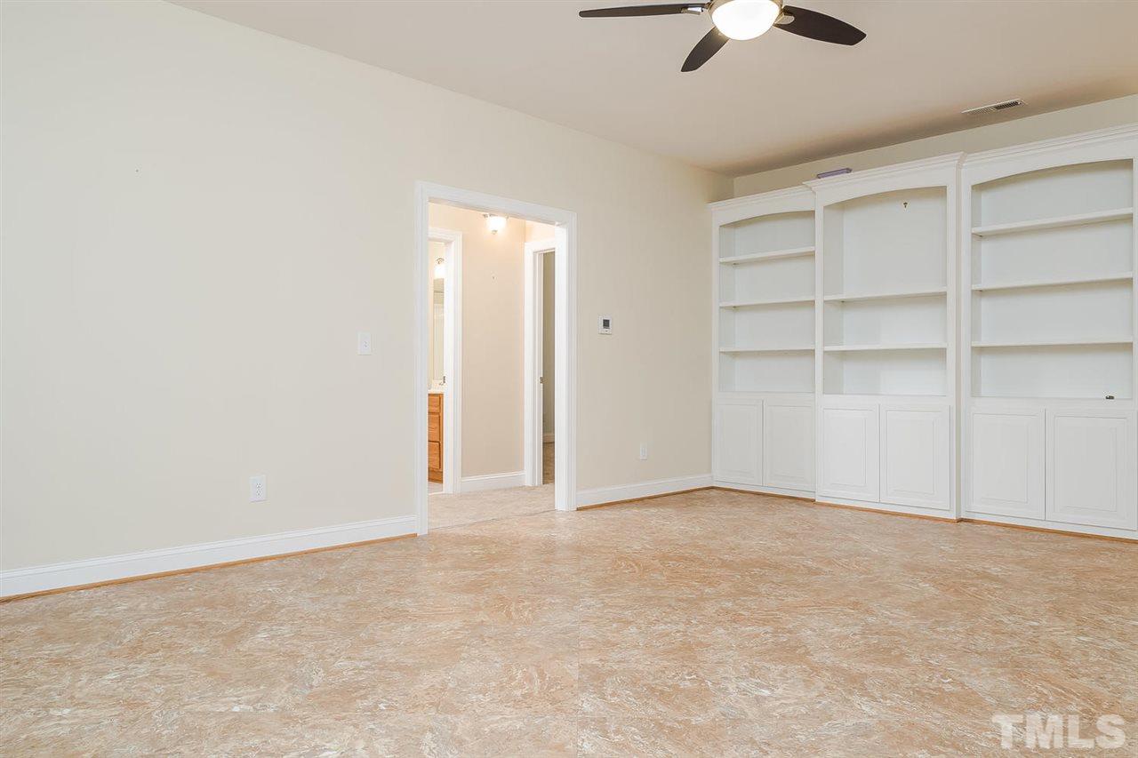 747 Mudham Road Wendell, NC 27591 - Photo 5 of 25 Gallery Image 5
