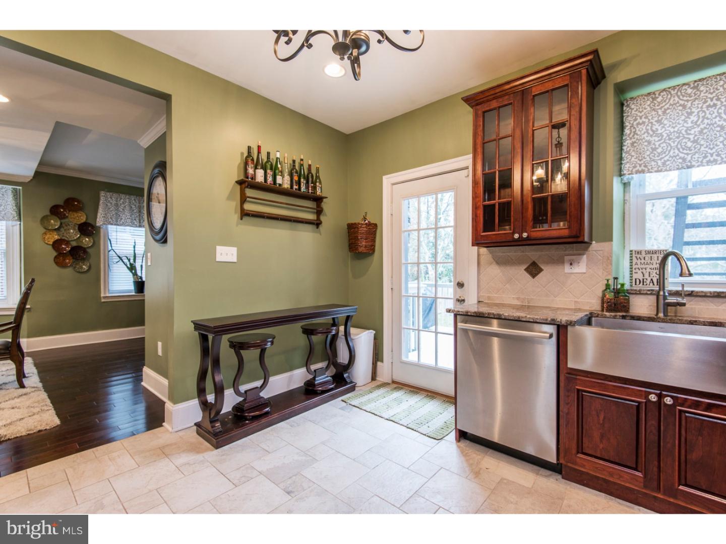 729 Vernon Road Philadelphia, PA 19119 - Photo 12 of 25 Kitchen