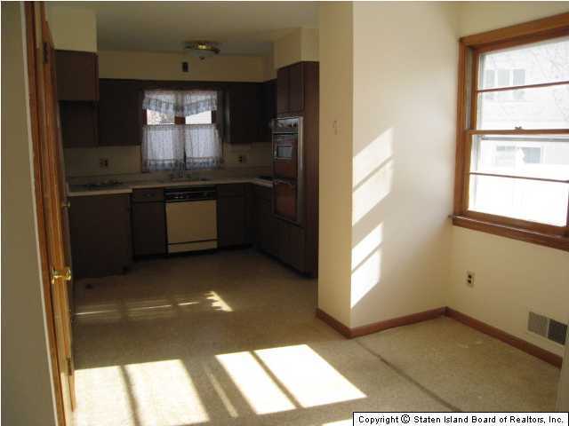 1 Ridge Avenue Staten Island, NY 10304 - Photo 3 of 20 Additional Photo