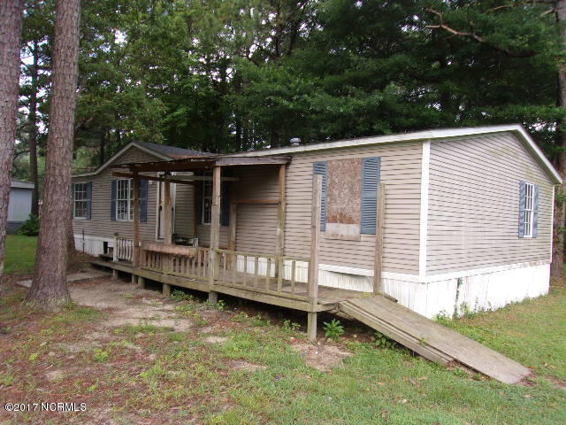 195 Rattan Street Newport, NC 28570 - Photo 1 of 15 100_0568