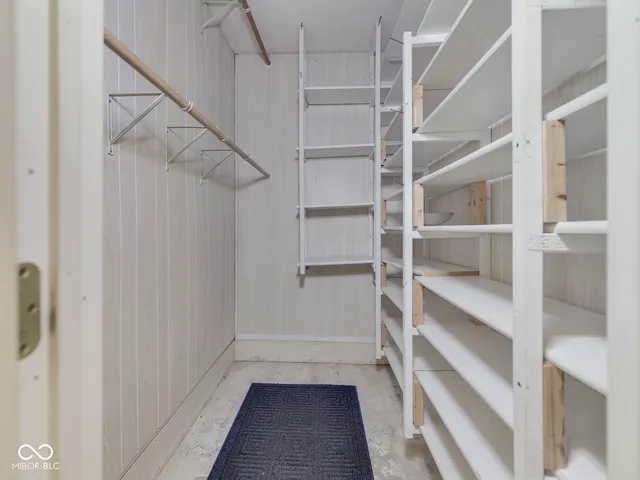 $239,900 | 880 Riverview Drive, Martinsville, IN 46151