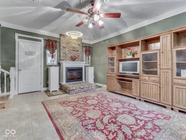 $239,900 | 880 Riverview Drive, Martinsville, IN 46151