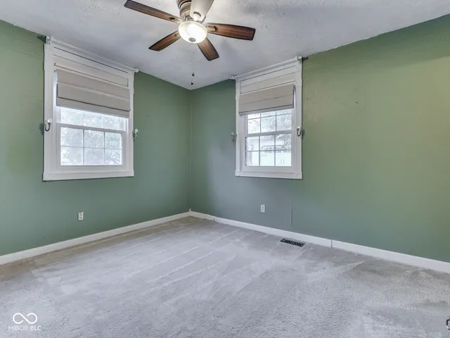 $239,900 | 880 Riverview Drive, Martinsville, IN 46151