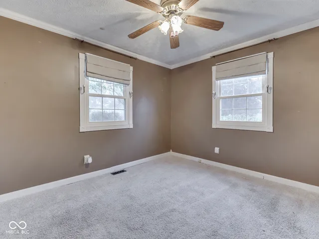 $239,900 | 880 Riverview Drive, Martinsville, IN 46151