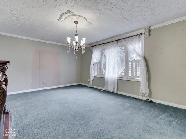 $239,900 | 880 Riverview Drive, Martinsville, IN 46151