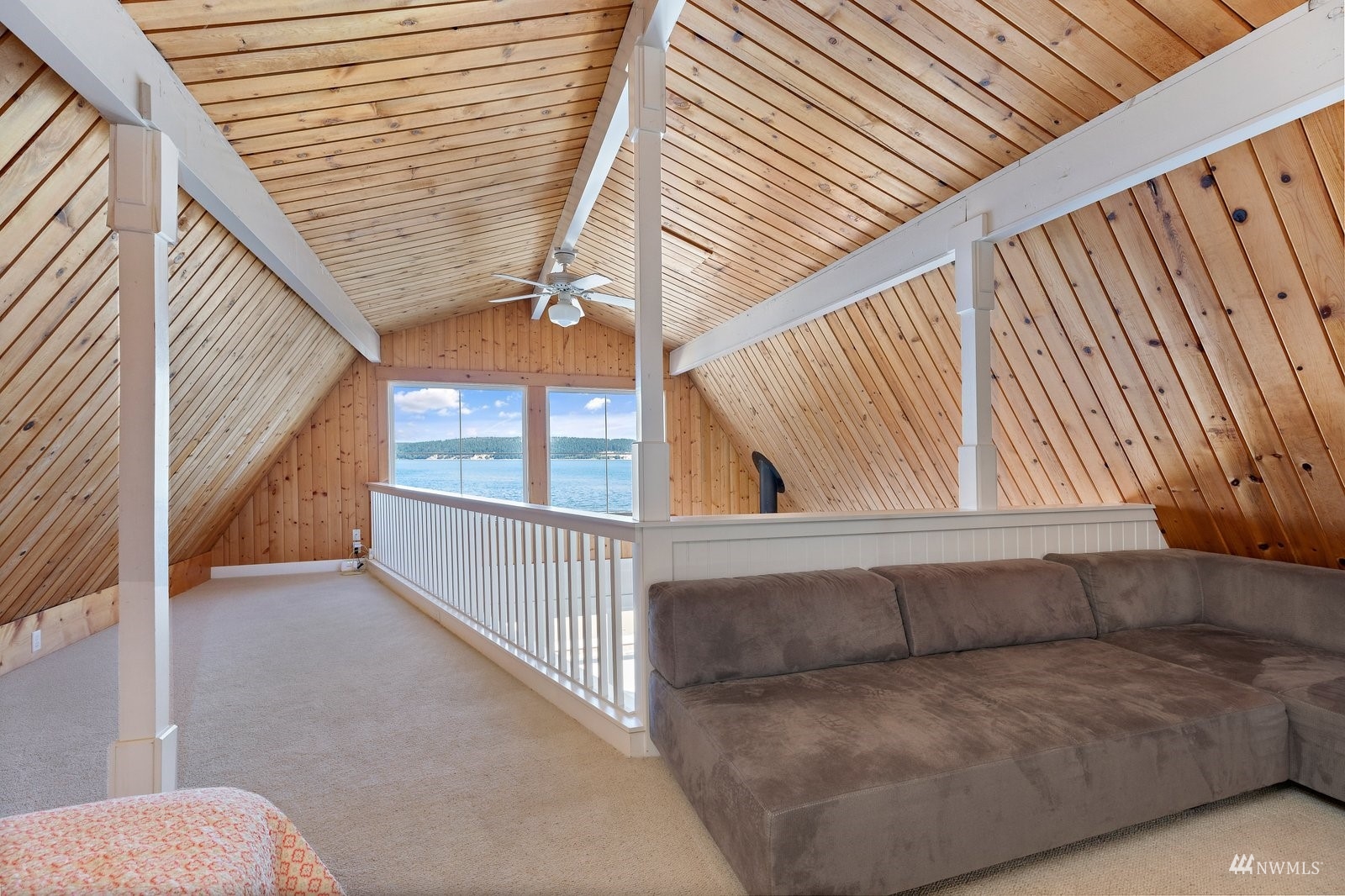 2139 Eastpoint Drive Langley, WA 98260 - Photo 25 of 40 a view of backyard with large tree