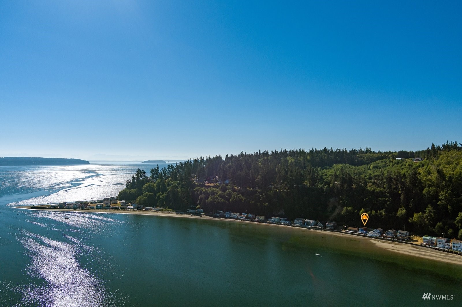 2139 Eastpoint Drive Langley, WA 98260 - Photo 32 of 40 a view of lake and mountain