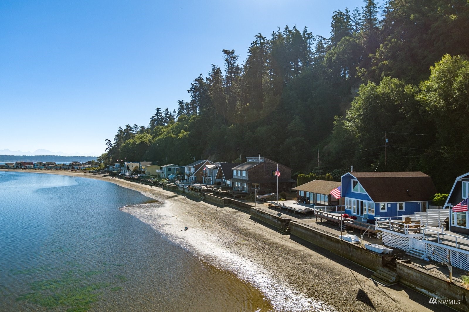 2139 Eastpoint Drive Langley, WA 98260 - Photo 33 of 40 a view of a lake from a balcony