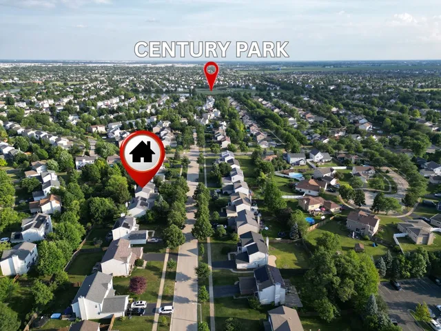 $549,900 | 136 Lilac Street, Bolingbrook, IL 60490