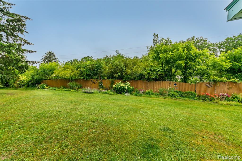 46210 West 11 Mile Road Novi, MI 48374 - Photo 59 of 97
