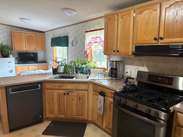 1418 Jackson Run Road Warren, PA 16365 - Photo 8 of 17 Gallery Image 8