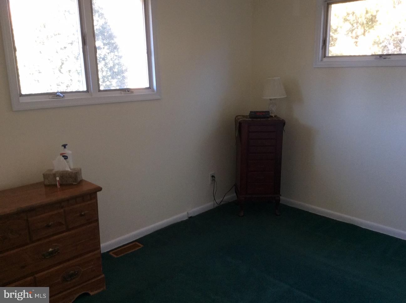 5 Tuscany Road Aston, PA 19014 - Photo 10 of 25