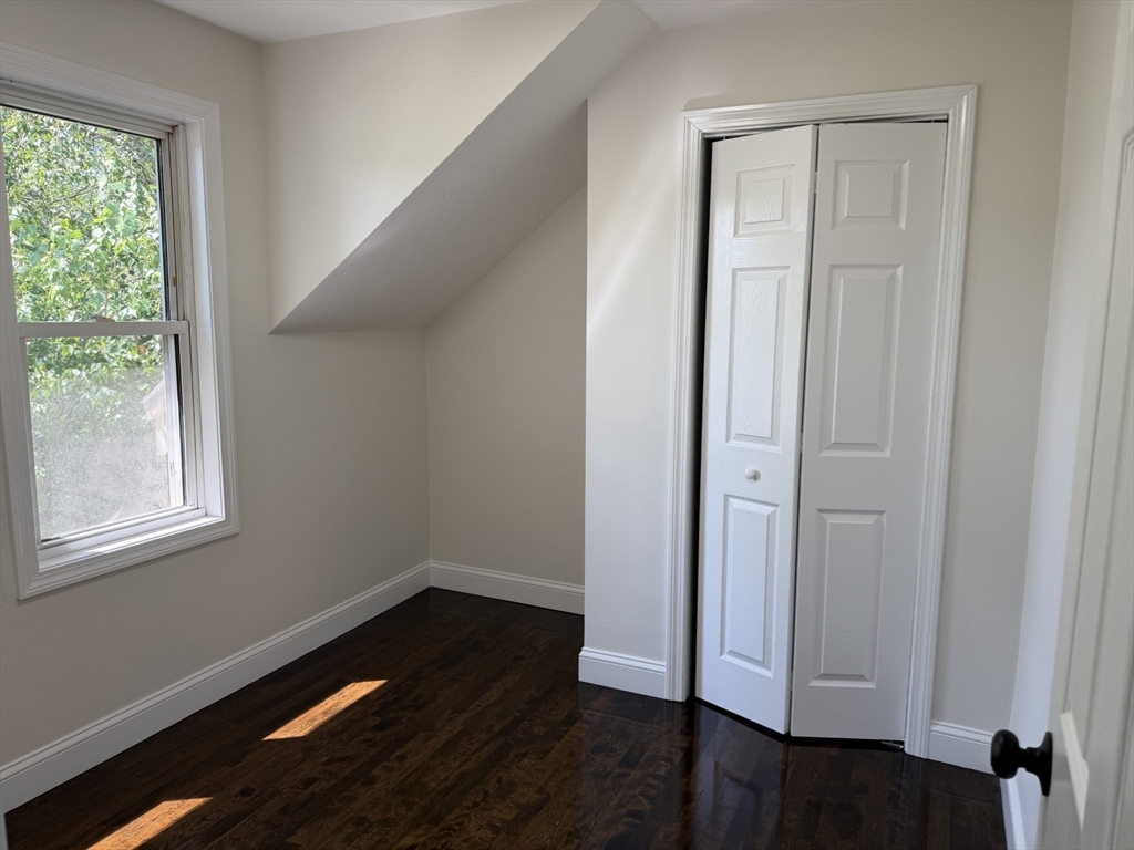 47 Ideal Road Worcester, MA 01604 - Photo 18 of 27