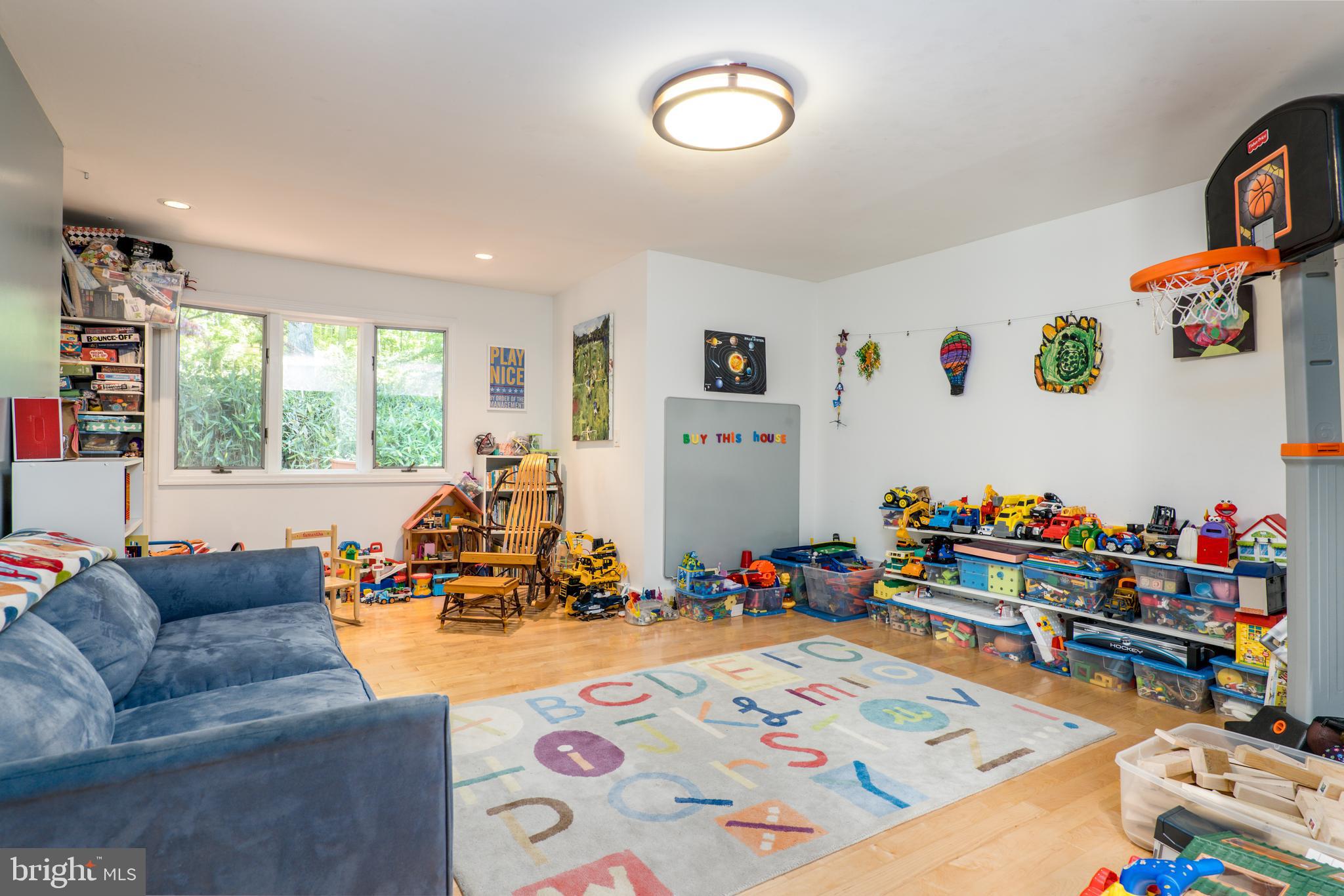 8505 Arborwood Road Baltimore, MD 21208 - Photo 14 of 57 huge den expanded 5ft
