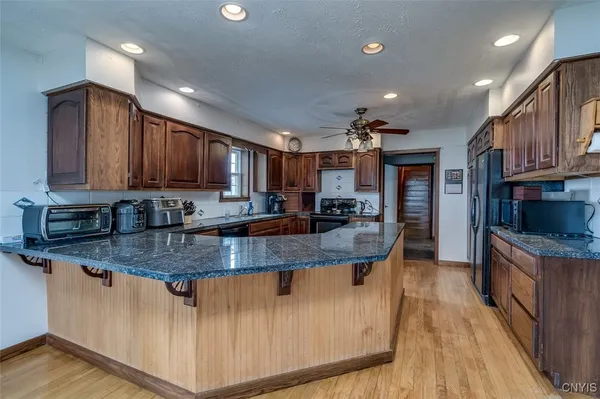 $499,900 | 32021 Childs Road, Philadelphia, NY 13673