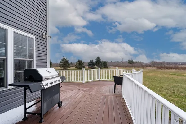 $499,900 | 32021 Childs Road, Philadelphia, NY 13673