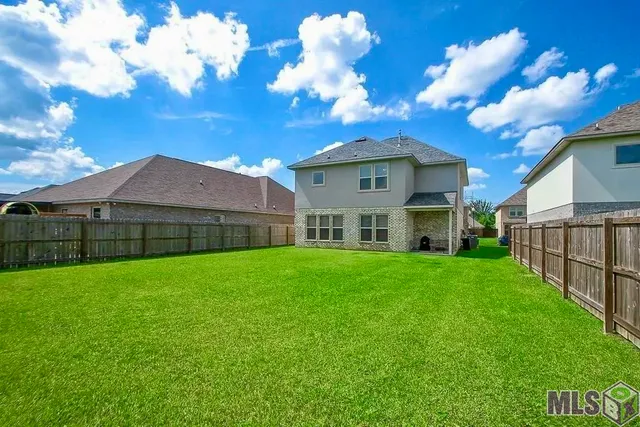 $2,650 | 837 Elliston Drive, Gonzales, LA 70737