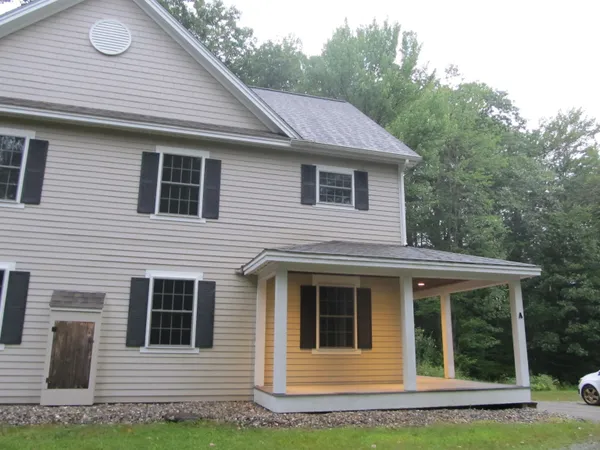 $2,800 | 562 New Hampshire Rte 103, Unit A, Sunapee, NH 03782