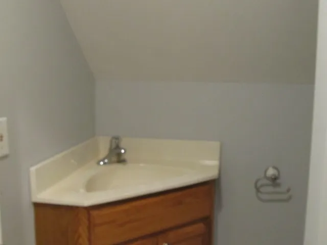 $2,800 | 562 New Hampshire Rte 103, Unit A, Sunapee, NH 03782