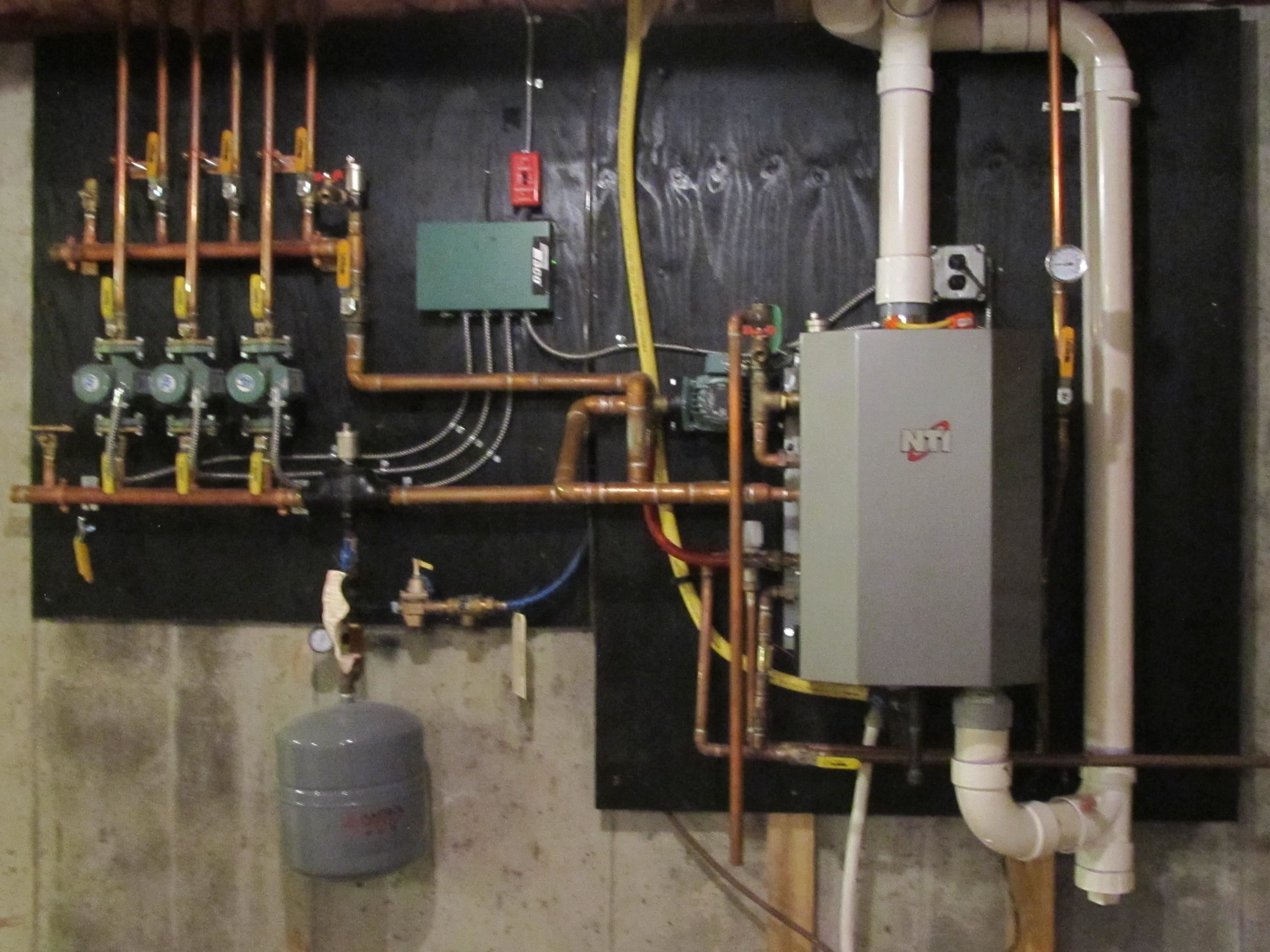 562 New Hampshire Rte 103, Unit A Sunapee, NH 03782 - Photo 26 of 27