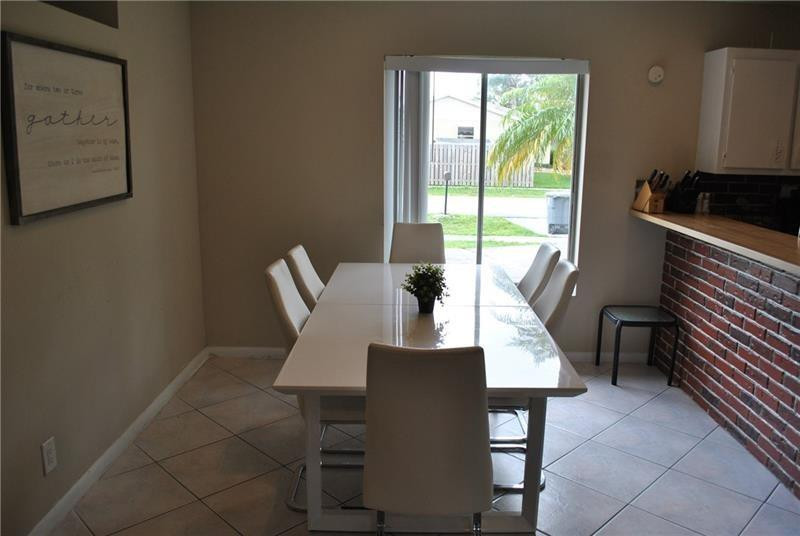 10391 Sleepy Brook Way Boca Raton, FL 33428 - Photo 3 of 34 Photo 3