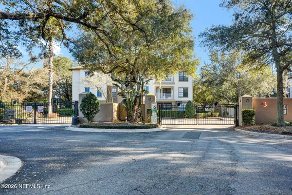 $237,500 | 12700 Bartram Park Boulevard, Unit 1025, Jacksonville, FL 32258