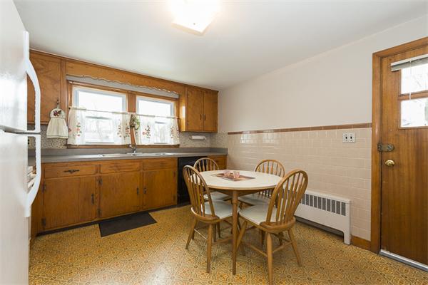 70 Valentine Road Arlington, MA 02476 - Photo 10 of 18 Gallery Image 10
