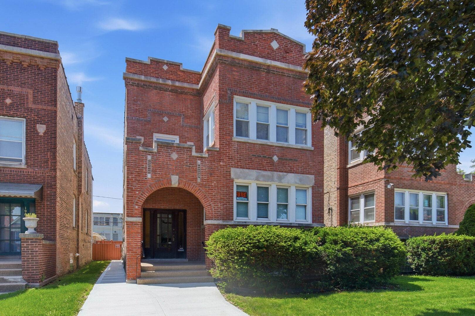 1906 Ridgeland Avenue, Unit 1 Berwyn, IL 60402 - Photo 1 of 19