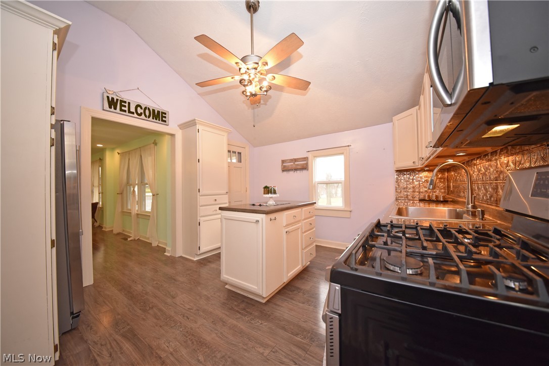502 West Smith Road Medina, OH 44256 - Photo 9 of 18 Gallery Image 9