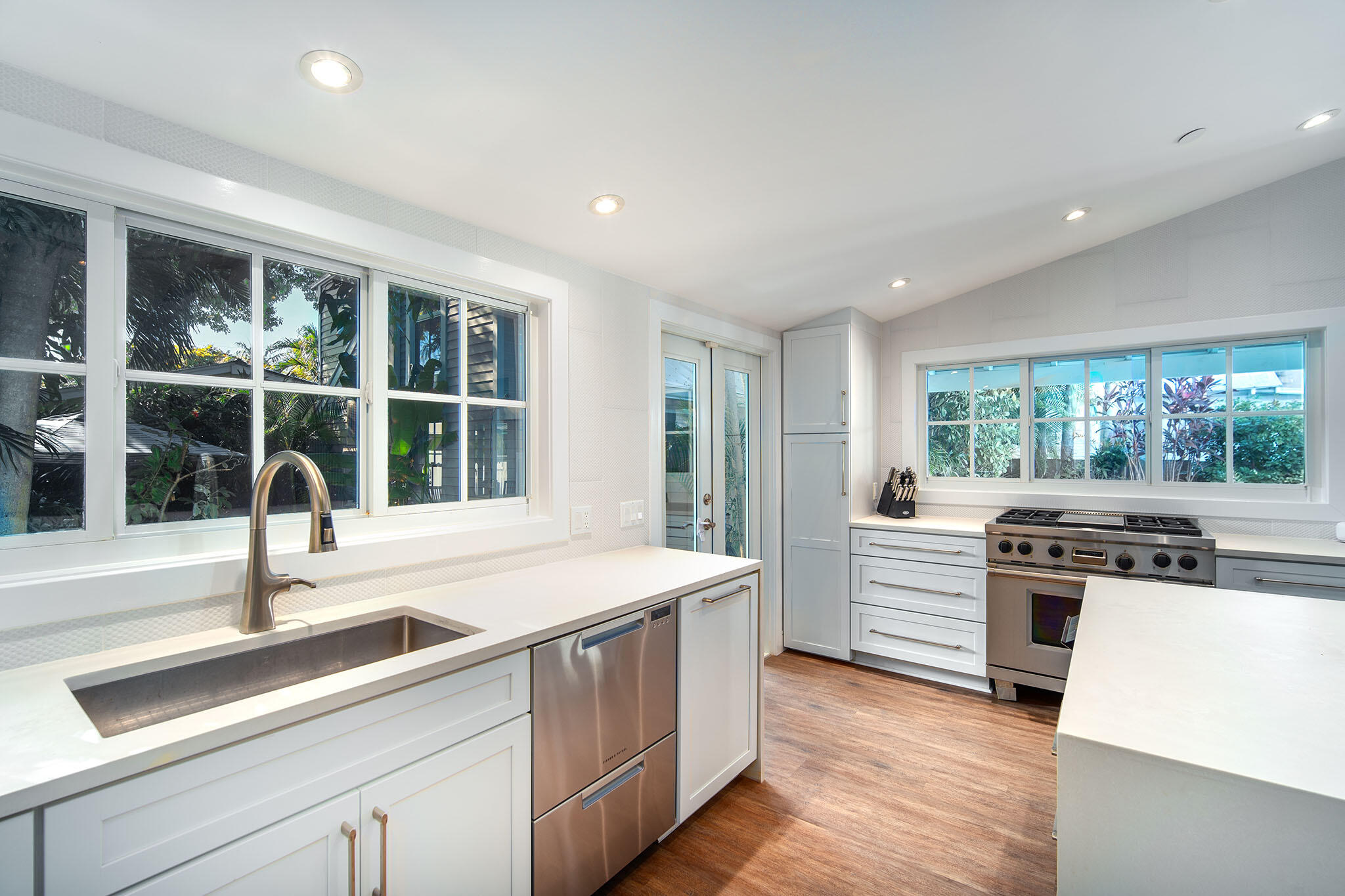 1114 Packer Street Key West, FL 33040 - Photo 17 of 94 Kitchen