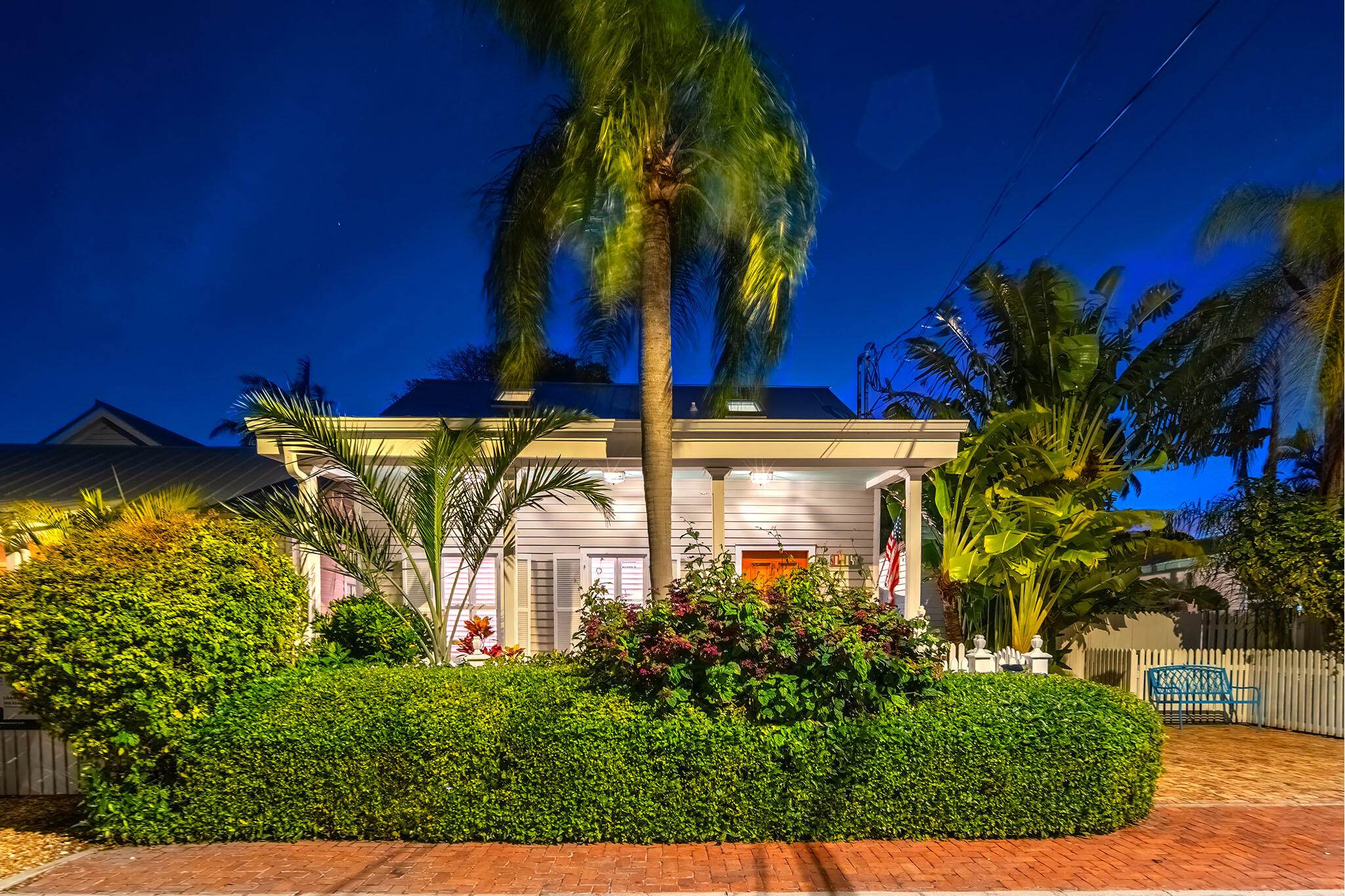 1114 Packer Street Key West, FL 33040 - Photo 93 of 94 Twilight front
