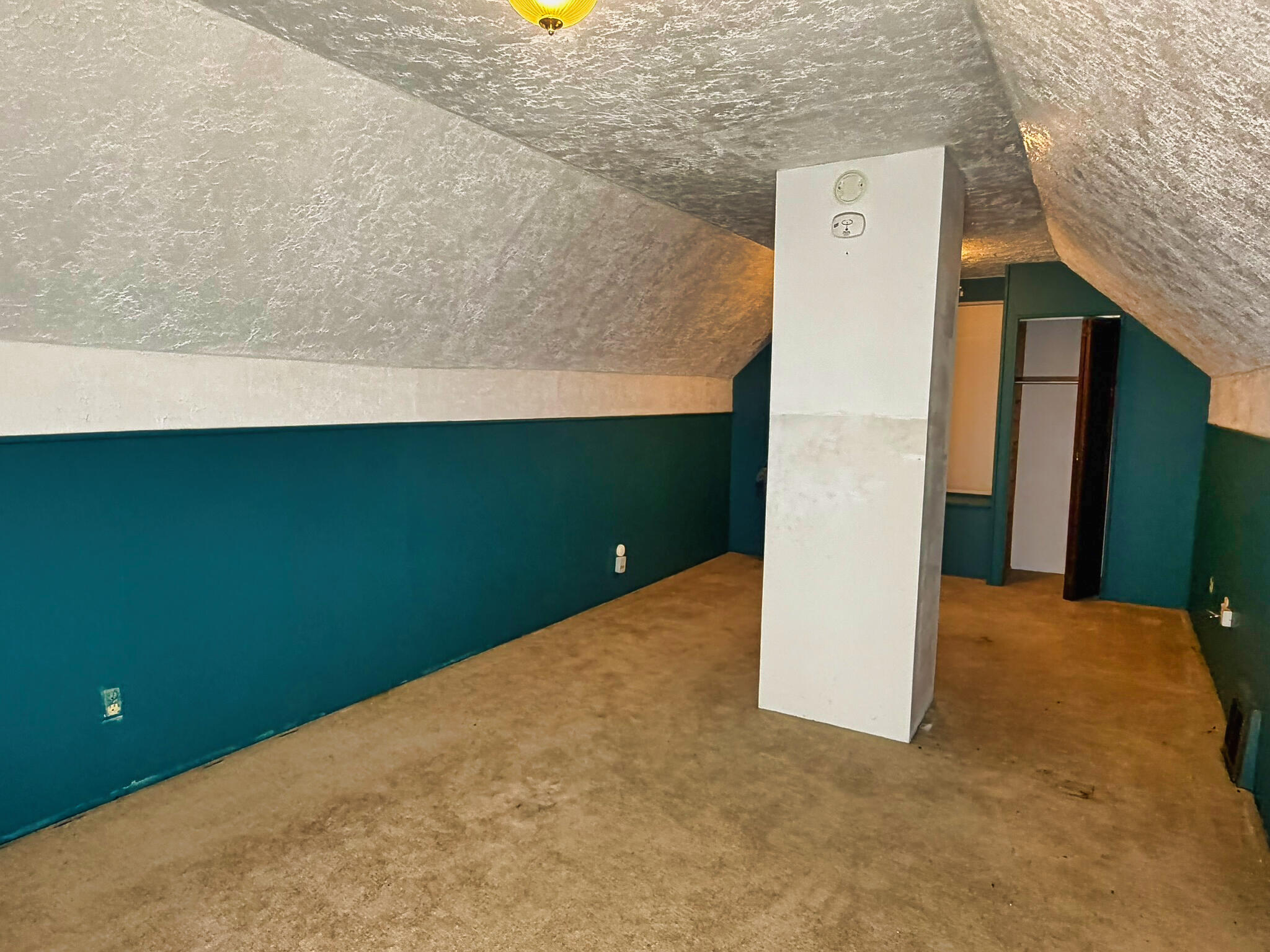 8602 Beloit Road Milwaukee, WI 53227 - Photo 17 of 21 IMG_8258