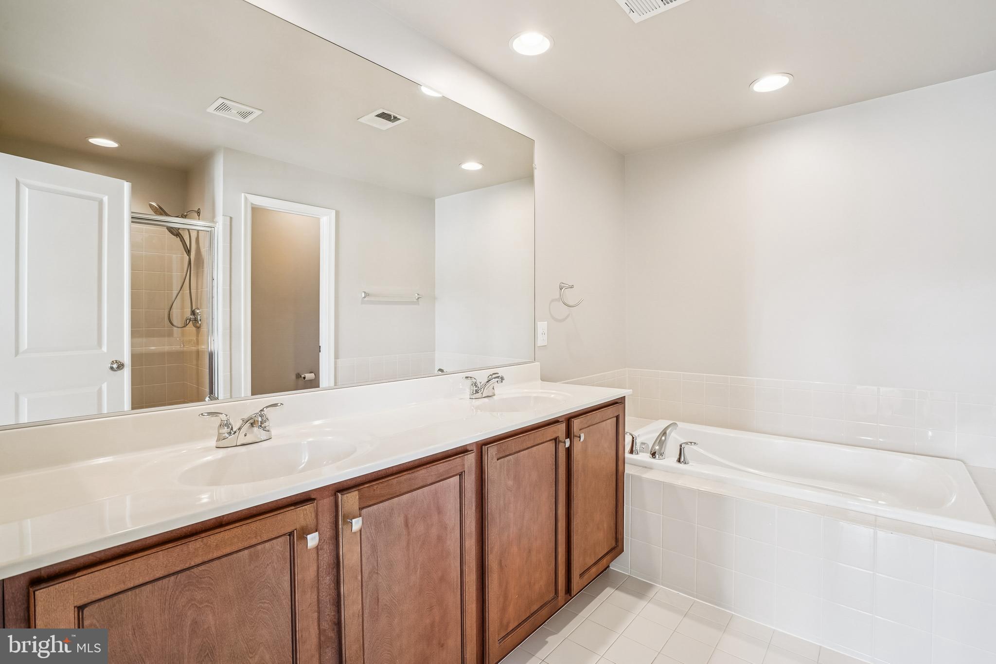 9096 Ribbon Falls Loop Bristow, VA 20136 - Photo 19 of 23 Gallery Image 19