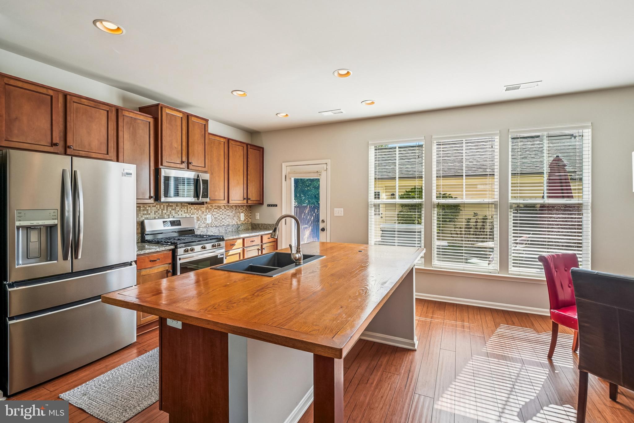 9096 Ribbon Falls Loop Bristow, VA 20136 - Photo 7 of 23 Gallery Image 7