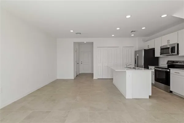 $2,150 | 14412 Lilac Sky Terrace, Bradenton, FL 34211