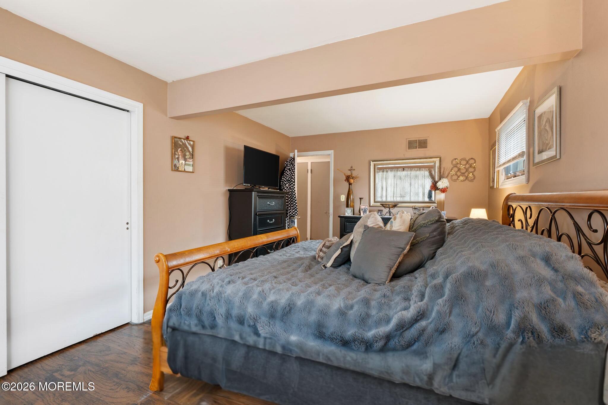 109 Harding Drive Brick, NJ 08724 - Photo 23 of 34 a bedroom with bed and window