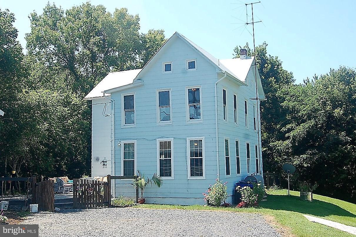 4113 Rock Hall Road Point of Rocks, MD 21777 - Photo 2 of 19 Front