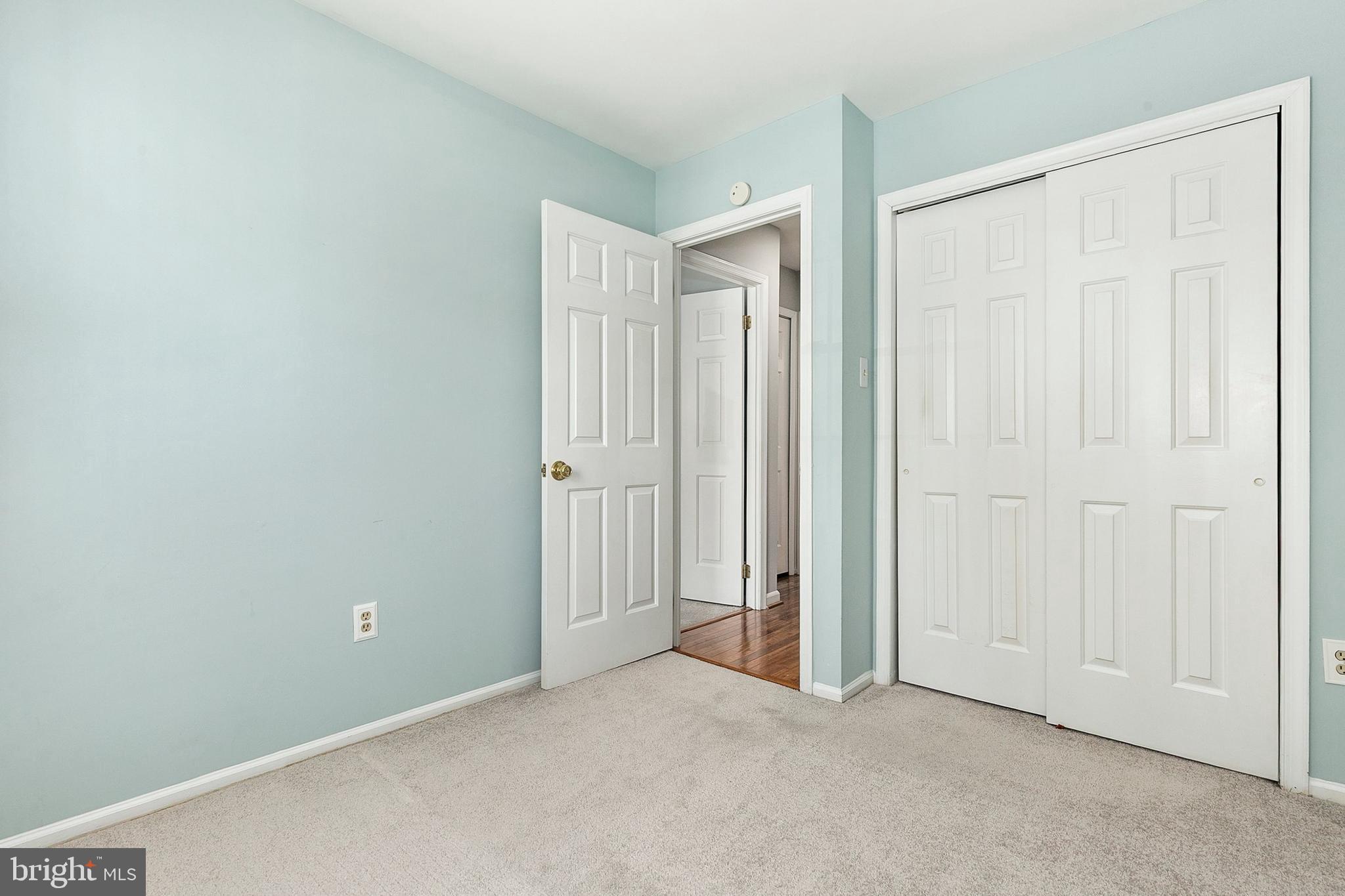4762 Leyden Way Ellicott City, MD 21042 - Photo 30 of 58 an empty room with closet area