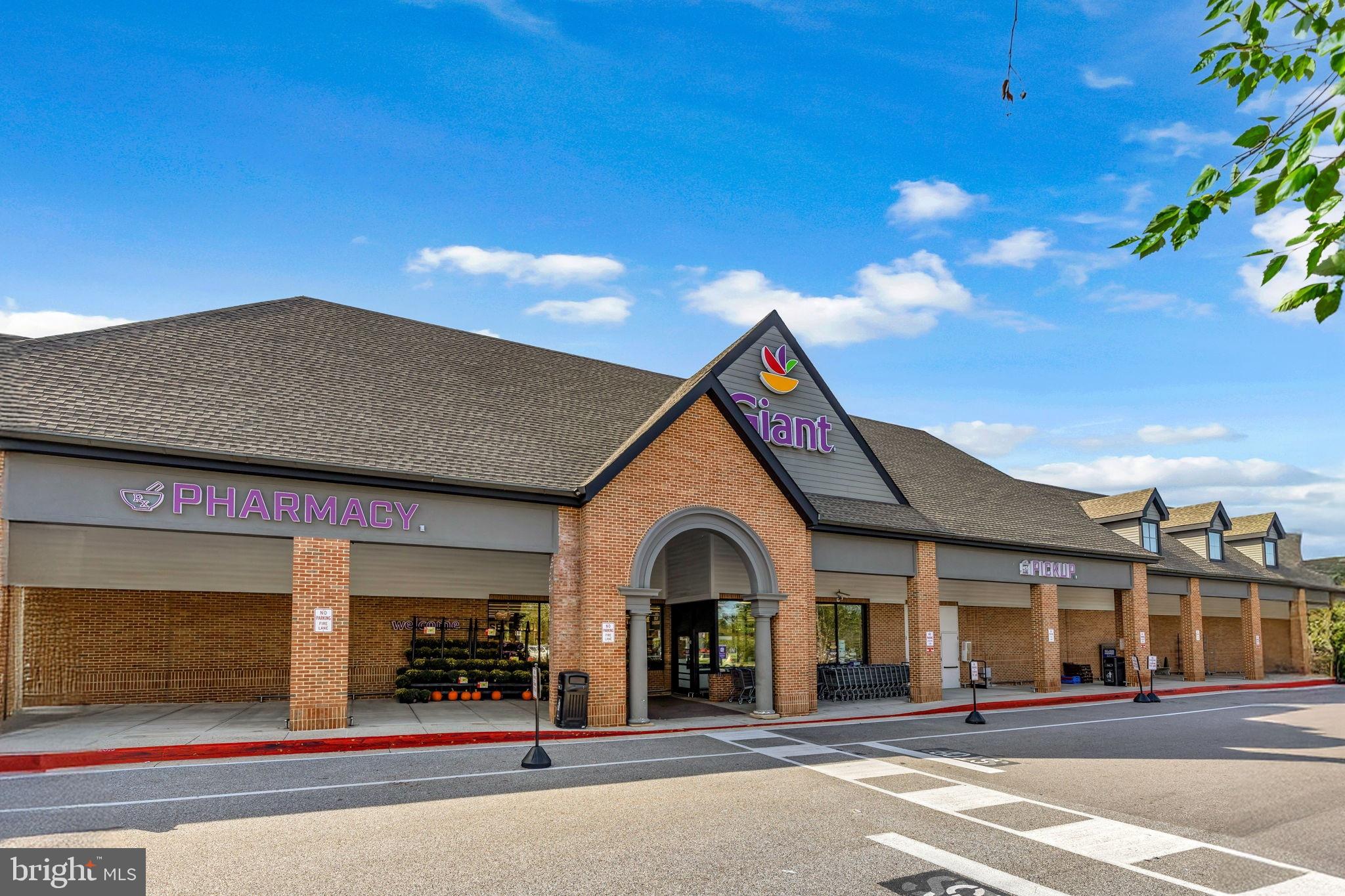 4762 Leyden Way Ellicott City, MD 21042 - Photo 56 of 58 a front view of a building