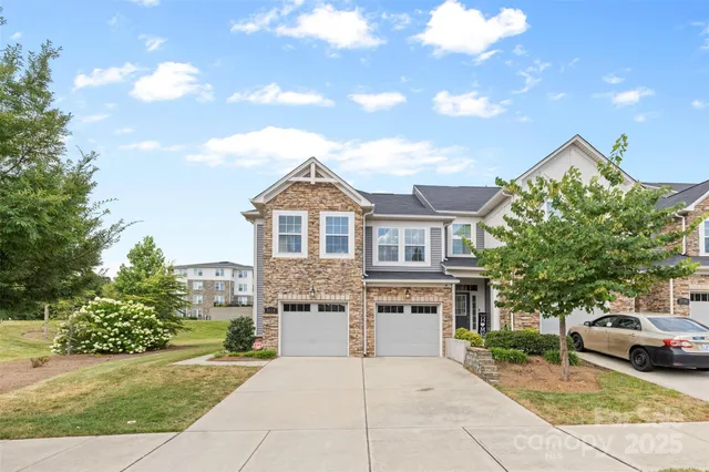 $424,000 | 5860 Clan MacLaine Drive, Charlotte, NC 28278