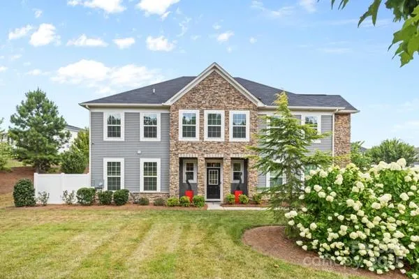 $424,000 | 5860 Clan MacLaine Drive, Charlotte, NC 28278