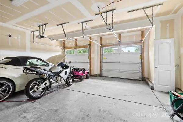 $424,000 | 5860 Clan MacLaine Drive, Charlotte, NC 28278