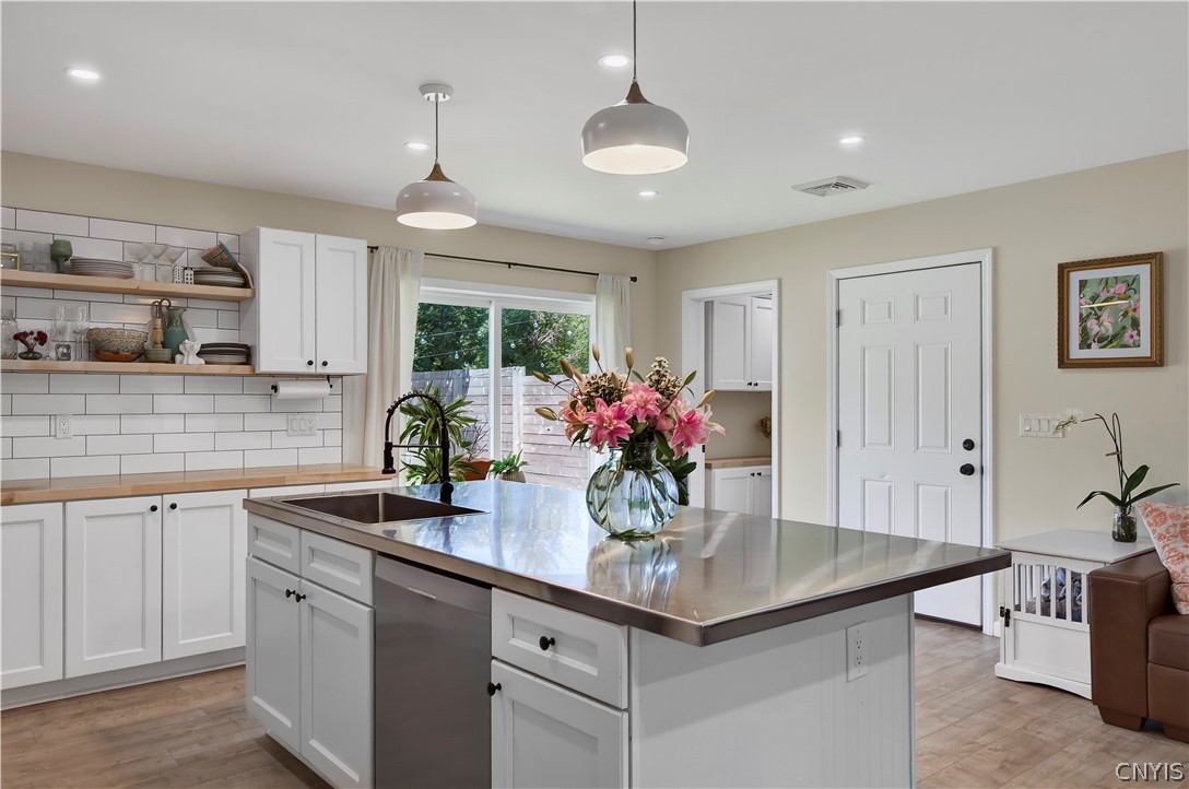 11 Ruth Avenue New Hartford, NY 13413 - Photo 21 of 50 Gallery Image 21