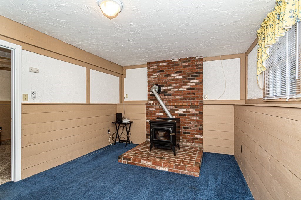 30 Oregon Road Tewksbury, MA 01876 - Photo 24 of 41 Gallery Image 24