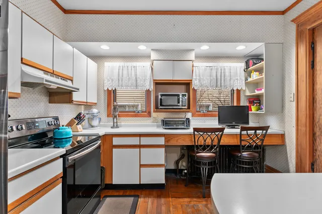 $519,900 | 515 Keyes Street, Menasha, WI 54952